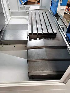 Фото 30 - MetalTec TOPMILL 850S 4-х осевой вертикальный обрабатывающий центр с ЧПУ.