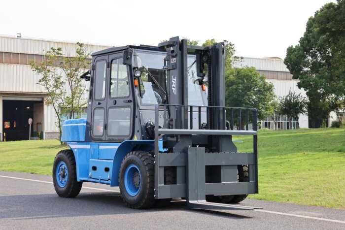 Фото 4 - Вилочный погрузчик TRF D50-3M.